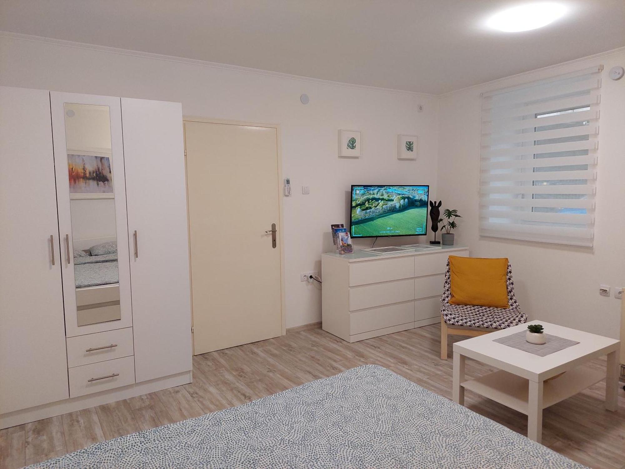 Street Apartment Subotica Dış mekan fotoğraf